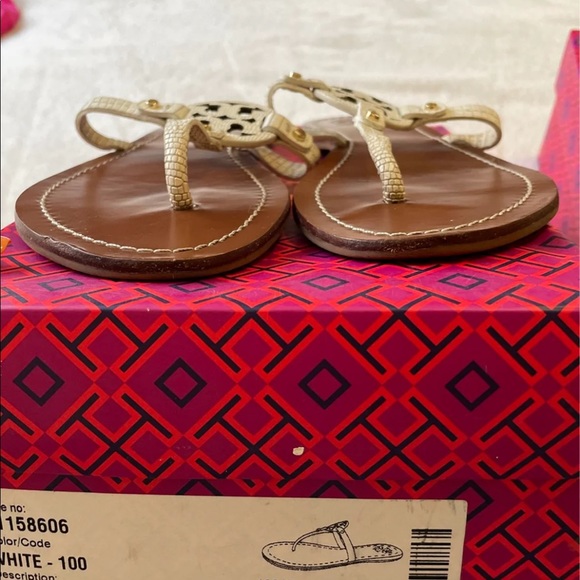 Sold Tory Burch 2 pairs of sandals - Picture 7 of 11